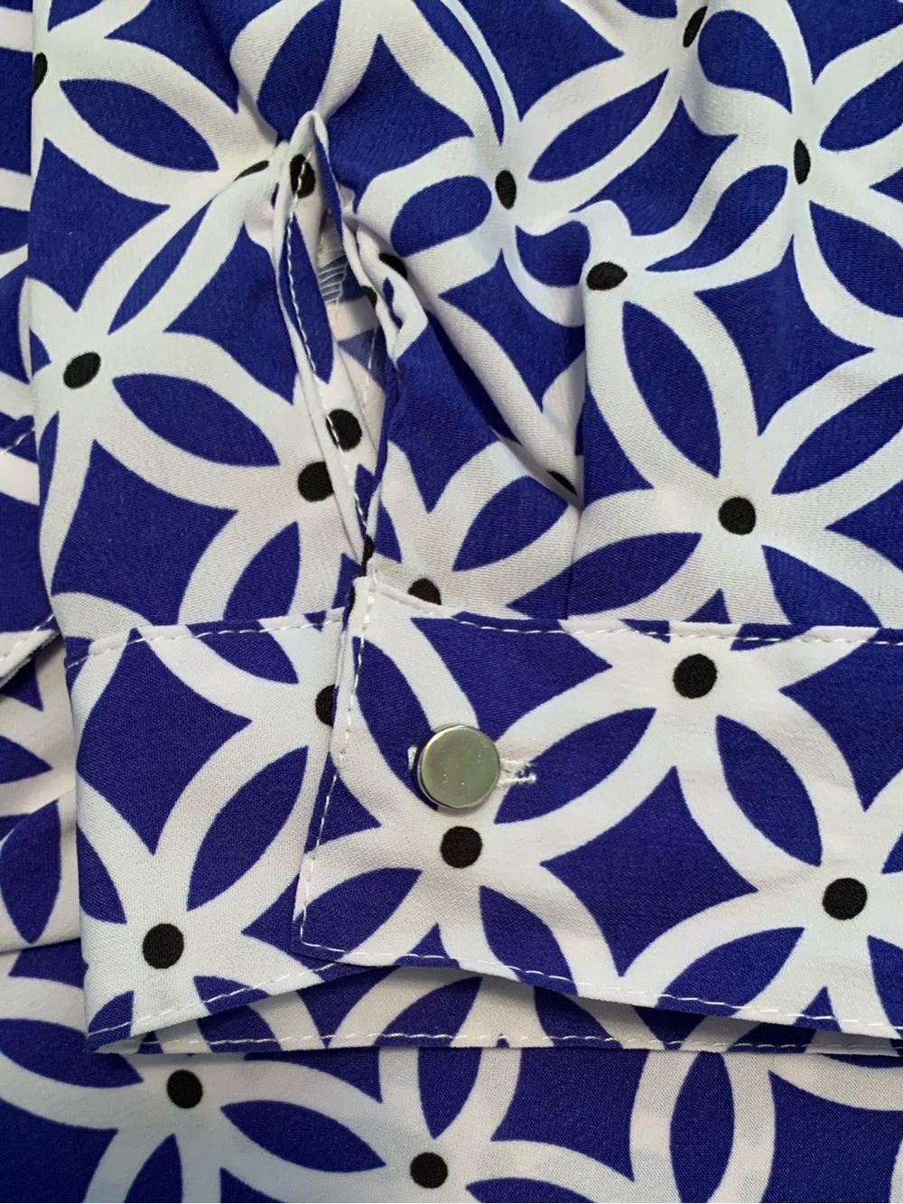 Notations Blue and White Geometric Button-Down Blouse Metallic Buttons 2XL - Picture 6 of 10